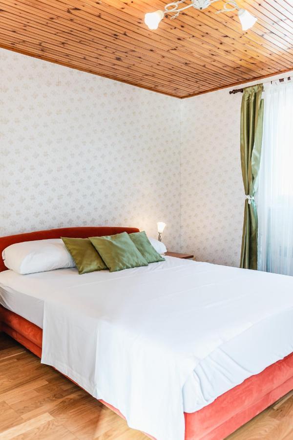 Holiday Home Marina Rogoznica  Exterior foto